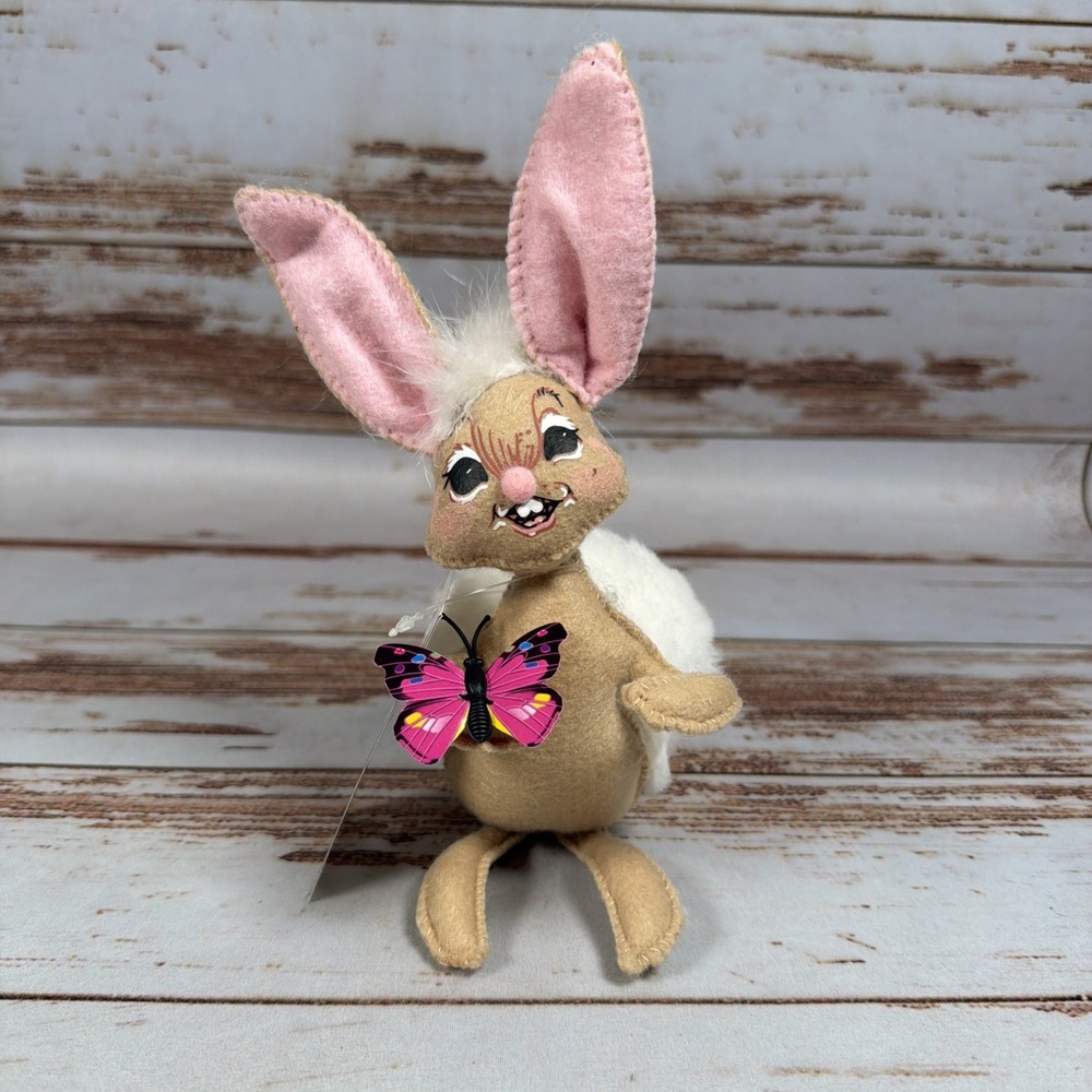 Annalee Bunny Tails Butterfly 6in 2015 Tan White Cottontail Doll #201015 Easter